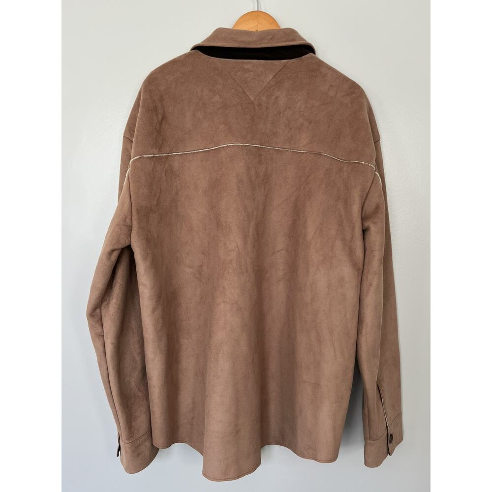 Tommy Hilfiger Men’s XXL Tan Brown Faux Suede Sherpa Lined Jacket - Picture 2 of 8